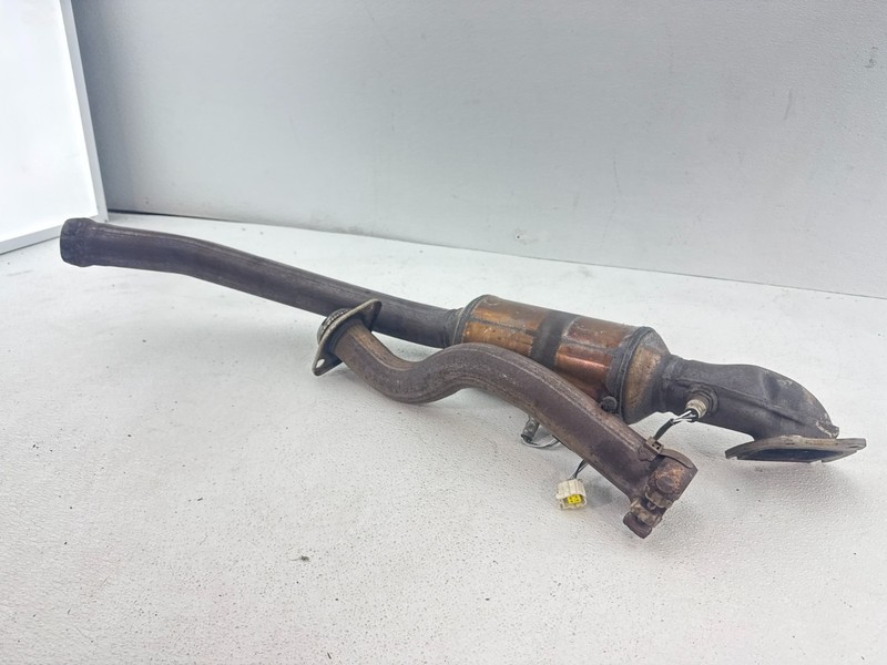 18-20 JEEP GRAND CHEROKEE 3.6 LEFT DRIVER SIDE EXHAUST MANIFOLD DOWNPIPE OEM