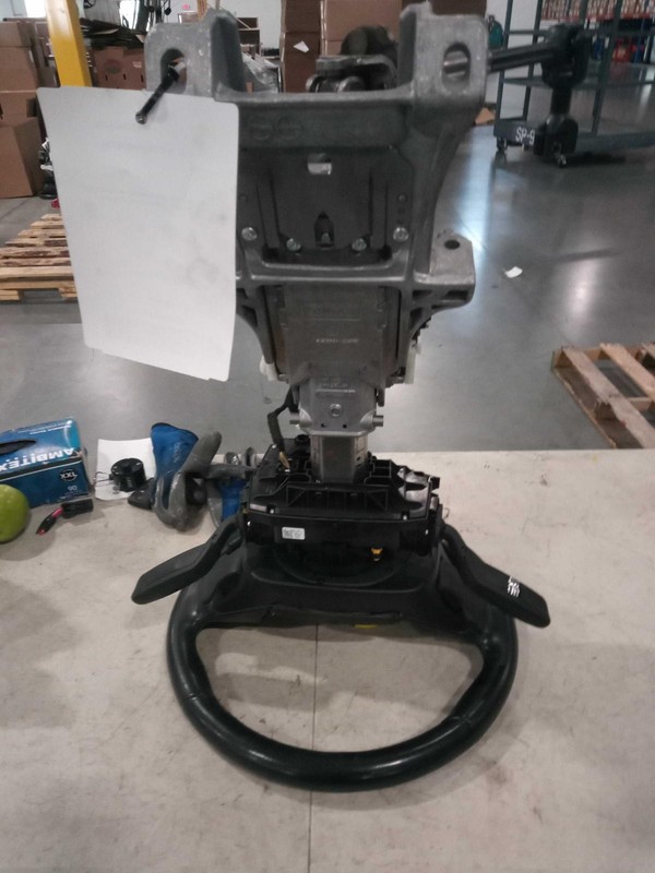 2018 Lincoln Continental Steering Column OEM Black 132K Miles Warranty