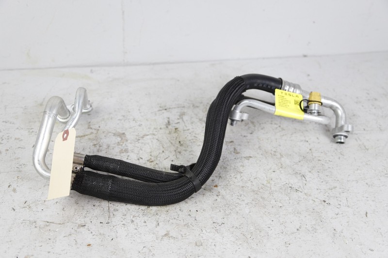 2017-2023 Tesla Model 3 A/C Air Conditioning Line Pipe Hose OEM 1502020-00-C