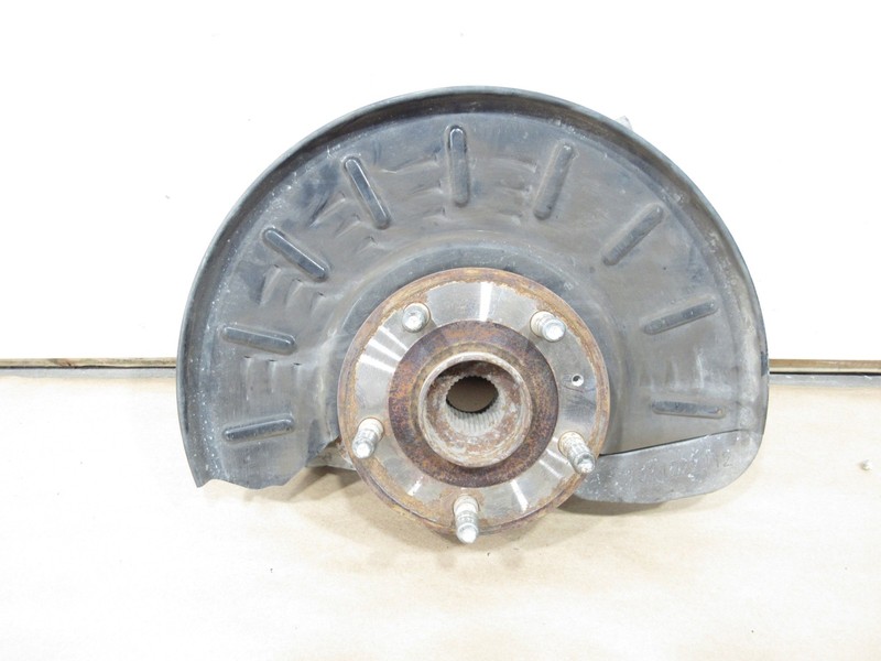 11 12 Fisker Karma 2012 Front Right Passenger Wheel Spindle Knuckle Hub |@2