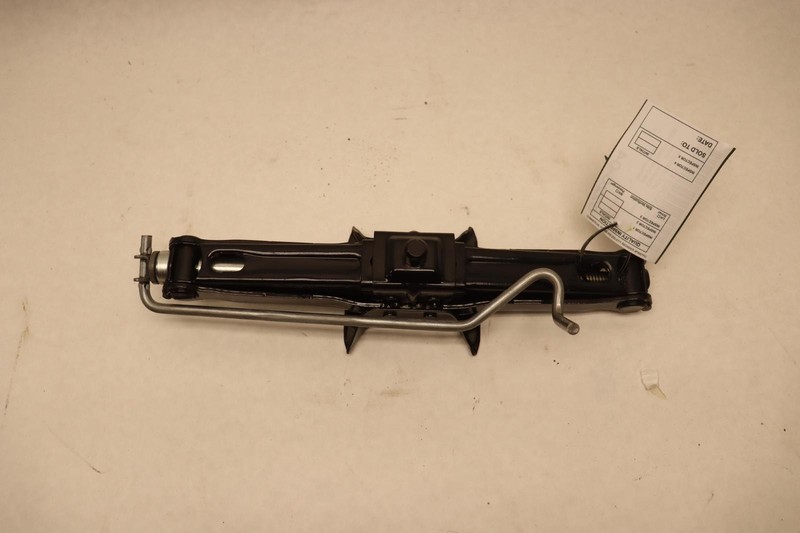 2014-2020 MASERATI QUATTROPORTE EMERGENCY SPARE WHEEL TIRE LIFT JACK OEM
