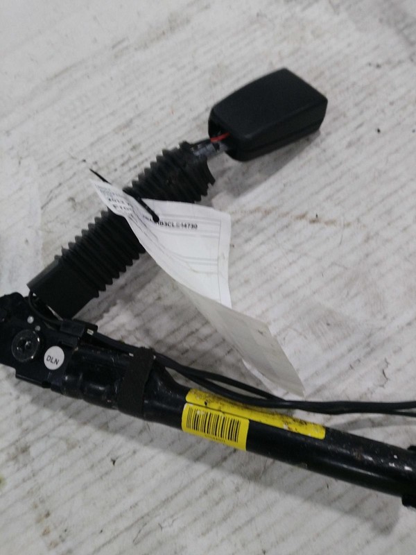 2012 Jaguar XF Seat Belt OEM White 4DR C2D17128AMT 119k Miles Used