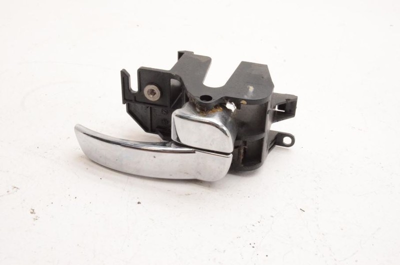 2009-2012 NISSAN FRONTIER KING CAB 4.0L PASSENGER RIGHT FRONT CHROME DOOR HANDLE