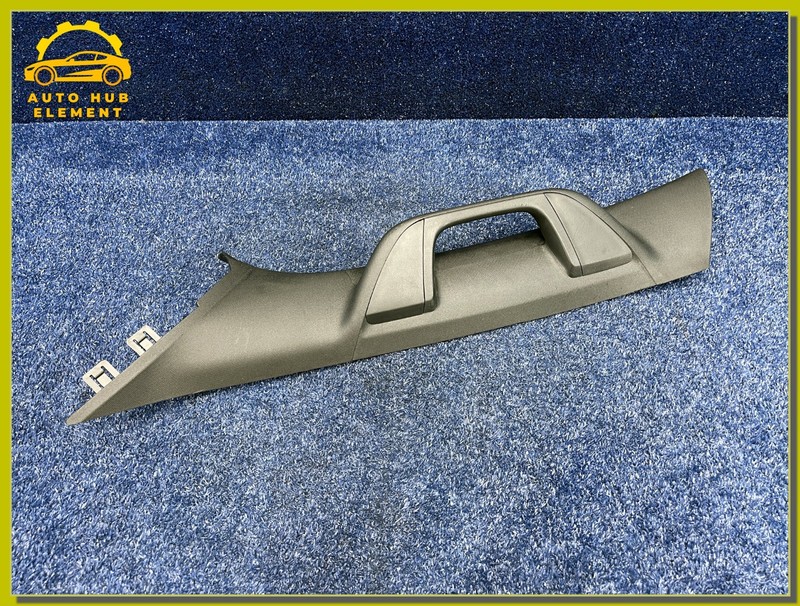 2019-2024 RAM 1500 Front left A-Pillar Grab Handle Trim Panel OEM 6BN45TRMAH