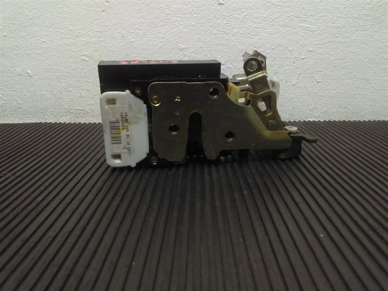 96-21 Chevrolet Express Front Right Passenger Lock Actuator Manual OEM 16642058