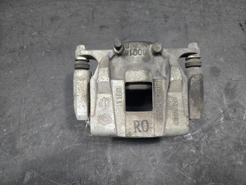 Front Right Brake Caliper 2022 Nissan Rogue 41001-6RR0A 2021 2023