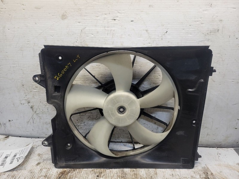 Driver Radiator Fan Motor Fan Assembly Radiator Fits 11-17 ODYSSEY 1733141