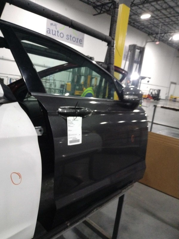 2016 Ford Fusion Right Front Door Grey OEM 572174 96K Miles