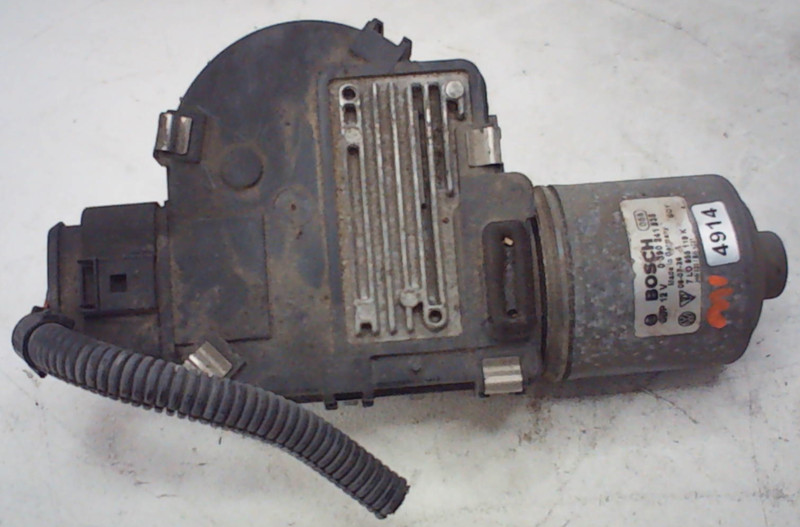 2005-10 PORSCHE CAYENNE 955 957 VOLKSWAGEN TOUAREG FRONT WINDSHIELD WIPER MOTOR