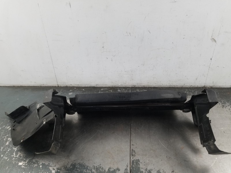2003 03 04 Mercury Marauder Lower Radiator Support / Shrouds #5842 M6