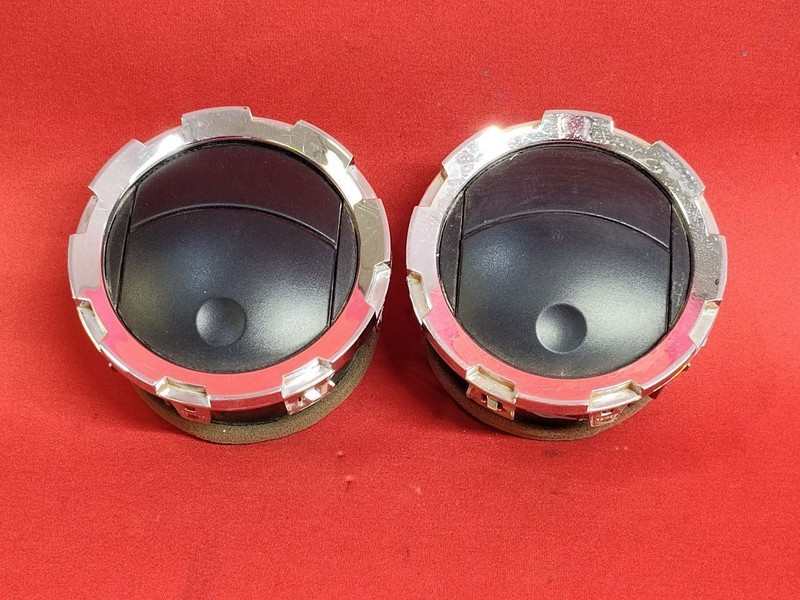 2008-2010 Ford F-250 F-350 Super Duty CENTER Dash Air Vents SET - Charcoal