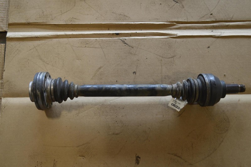 2006-2010 BMW M5 RWD REAR RIGHT PASSENGER SIDE AXLE SHAFT CV U JOINT OEM