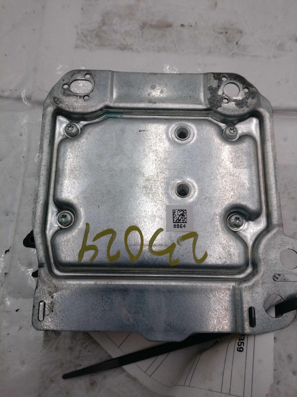 Used Air Bag Module fits: 2018 Infiniti QX30 Air Bag center console side seat ai
