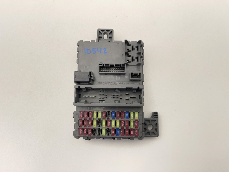 2018-2024 HONDA ODYSSEY CABIN LEFT DRIVER SIDE FUSE RELAY BOX MODULE UNIT 59619