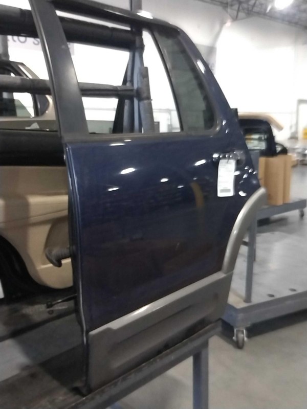 2003 Ford Explorer Left Rear Door 395117 Used 96K Miles SUV Parts