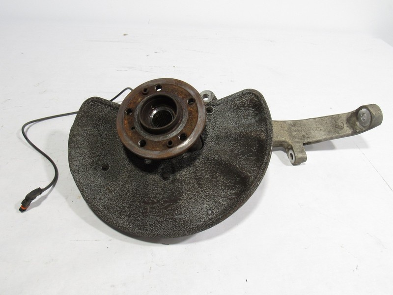 13-16 Mercedes GL450 X166 2013 4.6L Front Right Passenger Spindle Knuckle Hub ;A