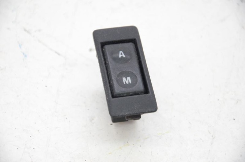 2000-2002 BMW Z3 Roadster A M Transmission Button 1387858