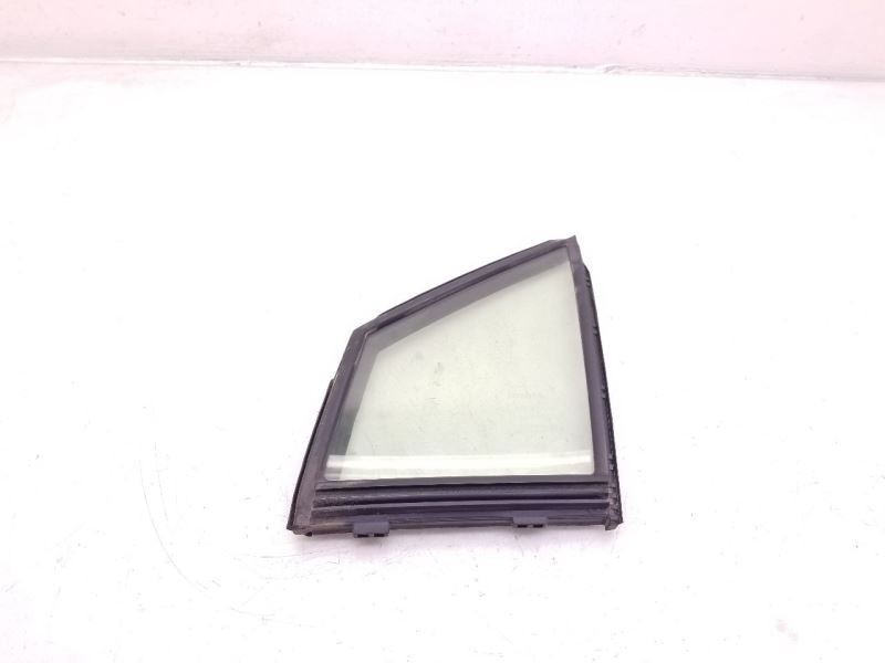16-22 TOYOTA PRIUS TWO 1.8L FWD AT DRIVER SIDE FRONT DOOR VENT GLASS