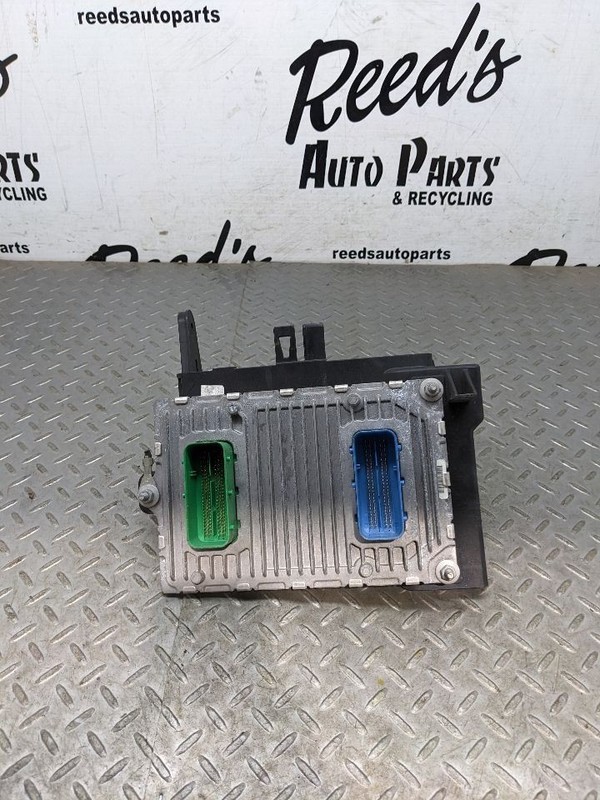 Engine ECM Electronic Control Module 2.4L Fits 16-17 200 1060345