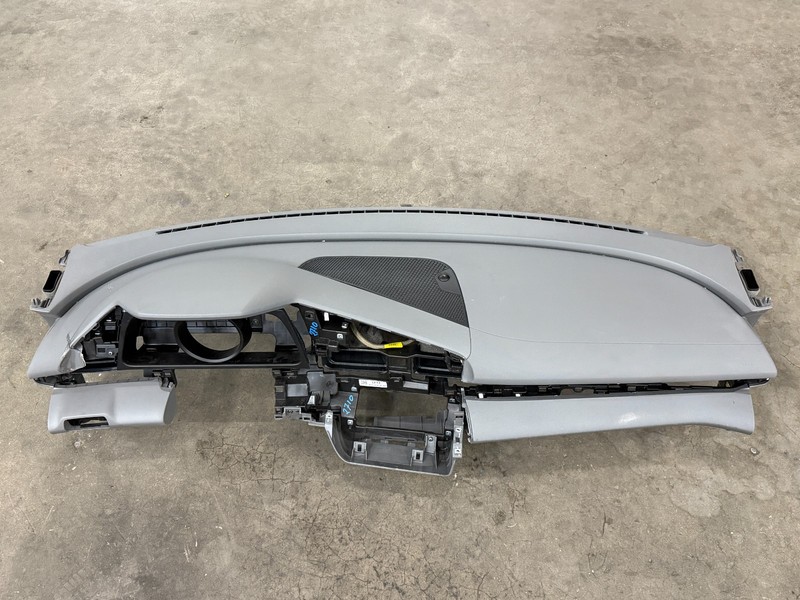 ⭐21-23 HYUNDAI ELANTRA FRONT DASHBOARD INSTRUMENT PANEL COVER GRAY OEM LOT2710