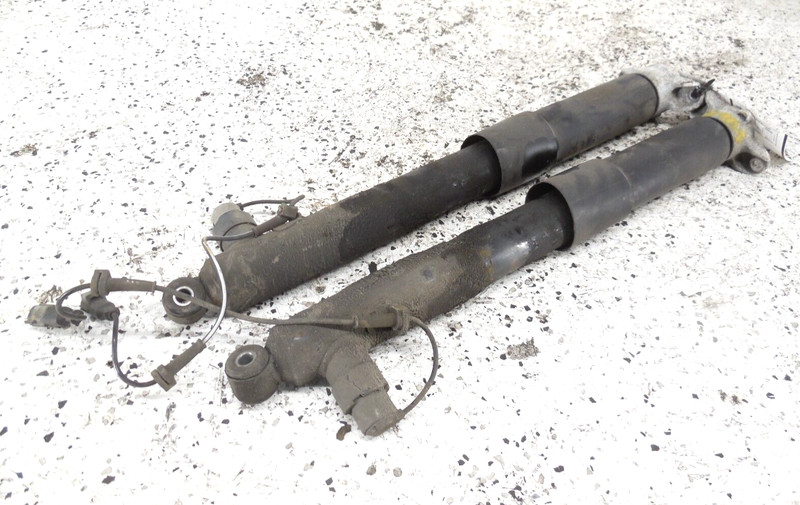 2015 15 Lincoln MKC Rear Shock Absorber Pair Left Right OEM