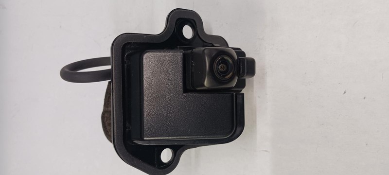 20-'24 TOYOTA HIGHLANDER rear camera OEM 1 Year Warranty!
