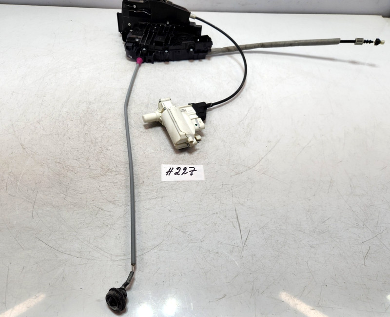 ✅ 13-19 OEM Mercedes X166 GL63 AMG Rear Left Driver Door Lock Latch Actuator
