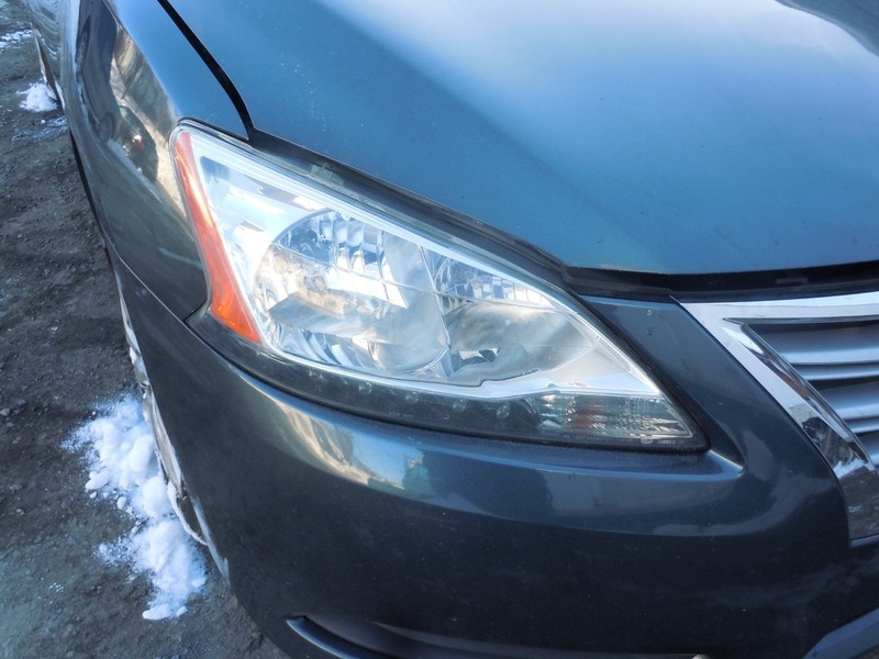 2013-2015 Nissan Sentra Halogen Headlight Passenger Right