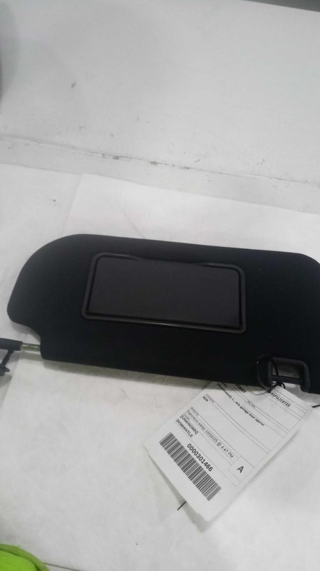 2015 Lincoln MKC Silver Sun Visor OEM Used 575364 4DR SUV 64000 Miles