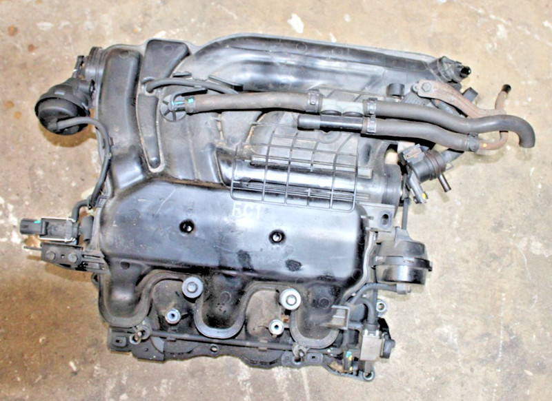 2012-2017 HYUNDAI AZERA3.3L Upper Intake Manifold OEM
