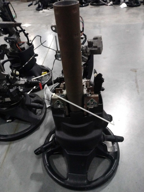 2014 Subaru XV Crosstrek Steering Column OEM Silver 189K Miles - Warranty