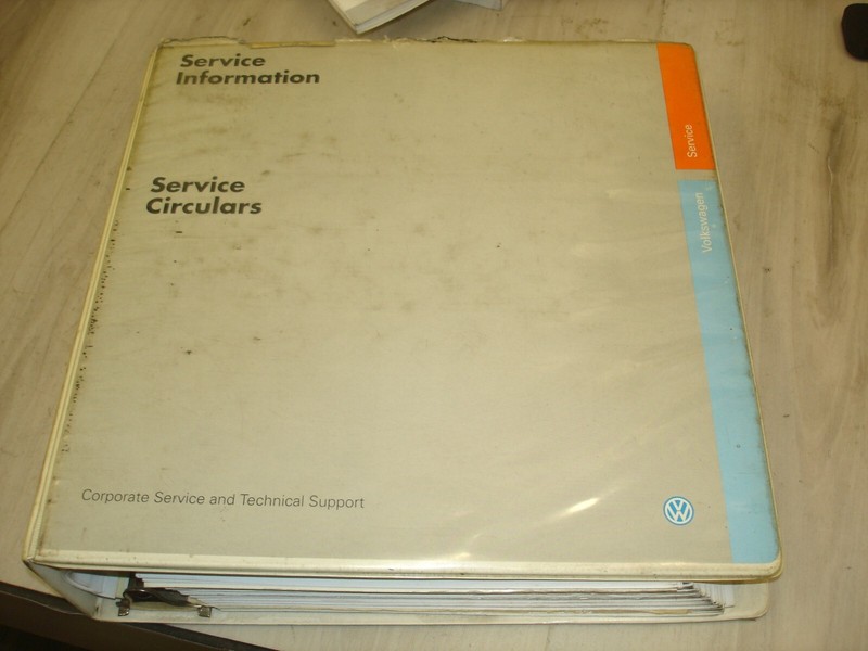 Volkswagen service circulars in binder marketing training warranty campaigins