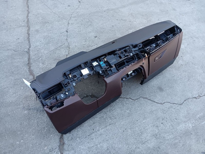 2023-2025 BMW X1 U11 Dashboard Dash Panel Black With HUD OEM