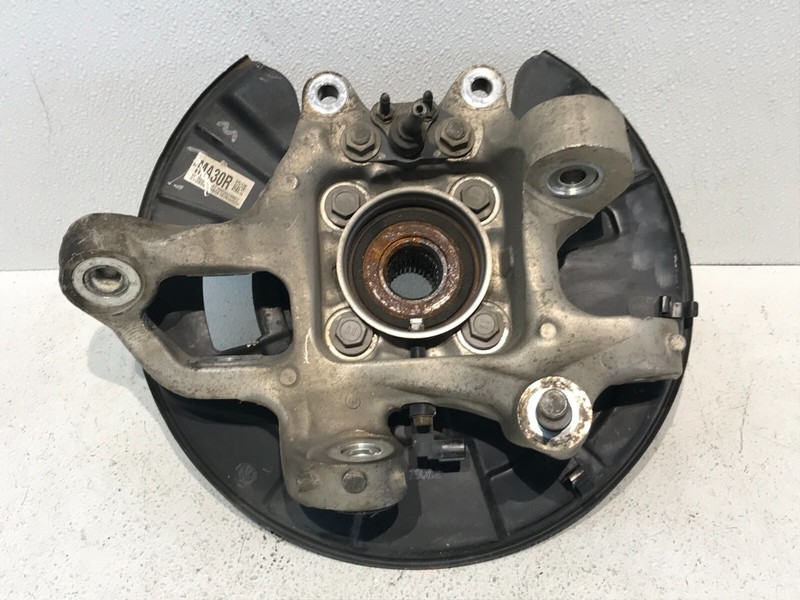 07-17 LEXUS LS460 AWD REAR RIGHT PASSENGER SPINDLE KNUCKLE HUB OEM