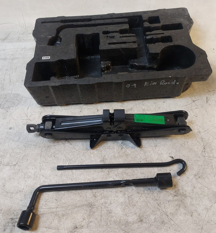 2007-2017 Kia Rondo Spare Emergency Jack & Tool Set w/ Styrofoam 09149-1D700 OEM