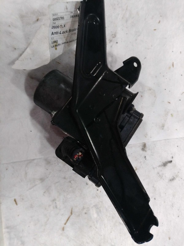 2020 Acura TLX ABS Hydraulic Assembly OEM 57111TZ7A53 101k Miles Black