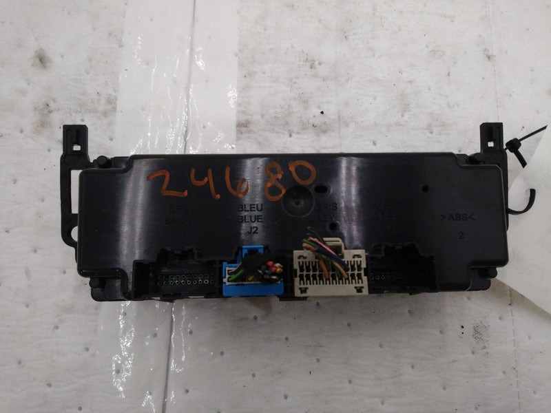 Used A/C Selector Switch fits: 2008 Chevrolet Impala single zone opt C67 Grade A