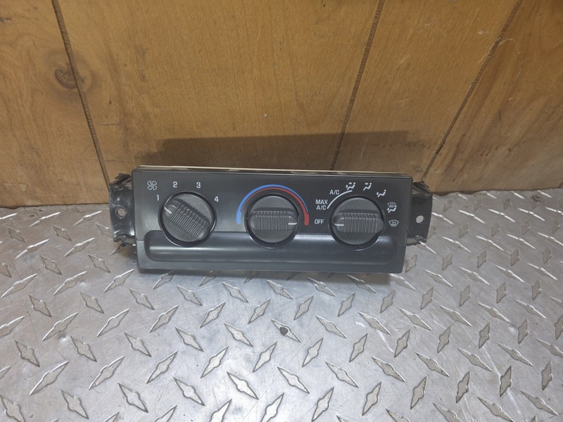 99 00 01 02 03 04 Chevrolet S10 Climate Control Assembly Tested Oem