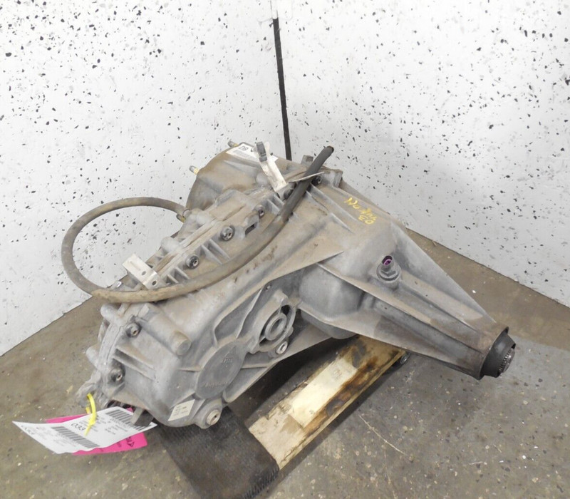 2003-2006 GMC Yukon Denali Transfer Case OEM