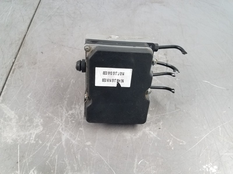 2006 Audi S4 B7 Avant ABS Brake Pump Module #2021 J3