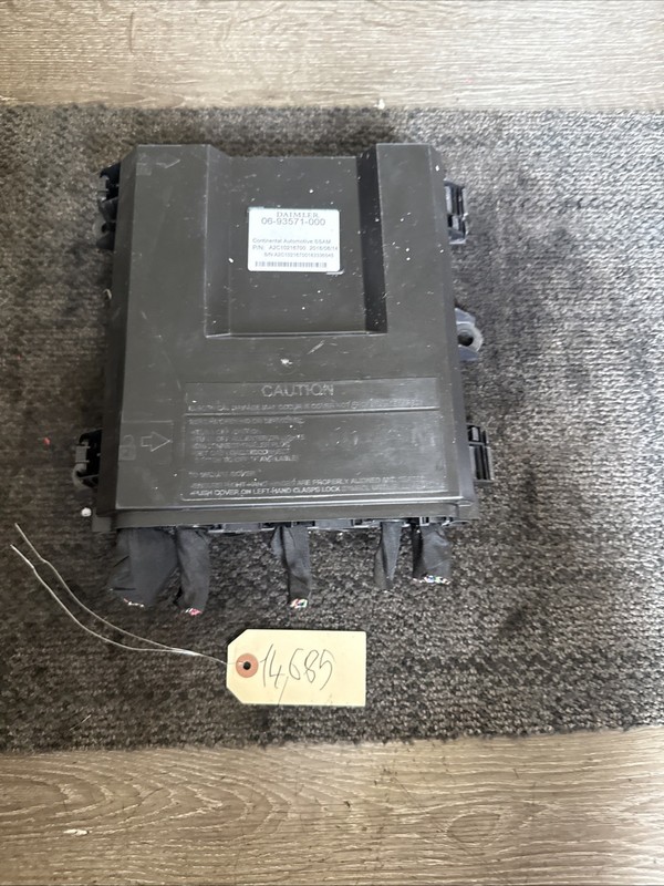 Freightliner Body Controller SSAM Module - P/N: A06-83571-000 A2C10216700