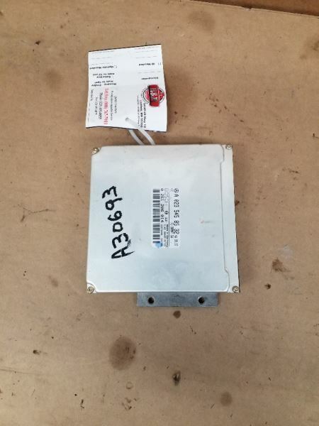 Engine ECM 202 Type Electronic Control Module Fits 99 MERCEDES C-CLASS 238683