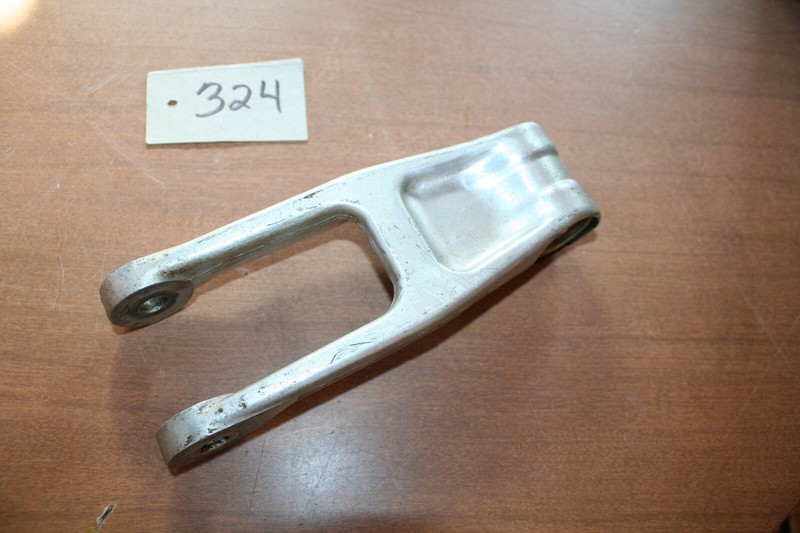 1988 Honda CR125R Suspension Connecting Link 52470-KS6-000 C