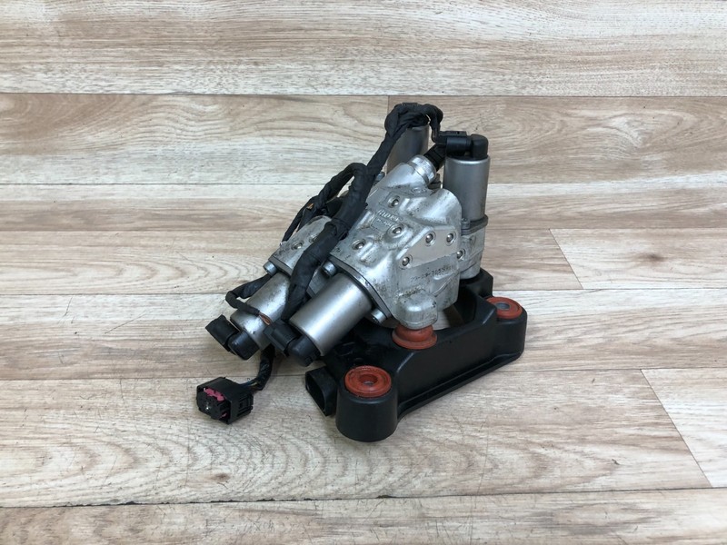 BMW OEM F01 F02 740 750 760 HYDRAULIC DYNAMIC DRIVE VALVE BLOCK 2009-2015