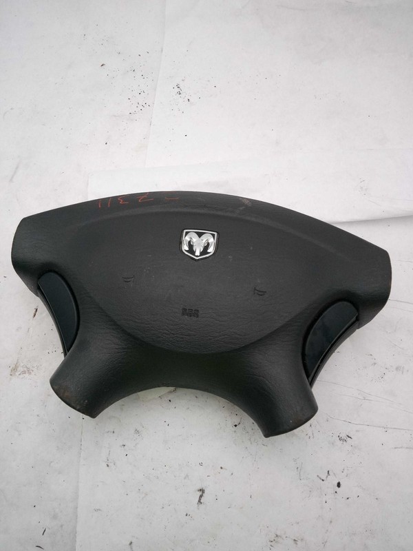 2005 Dodge Caravan Steering Wheel Air Bag OEM White Driver Side 133k Miles