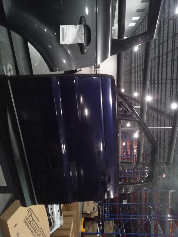2014 Land Rover Range Rover Sport Left Front Door Blue 94000 Miles OEM Used