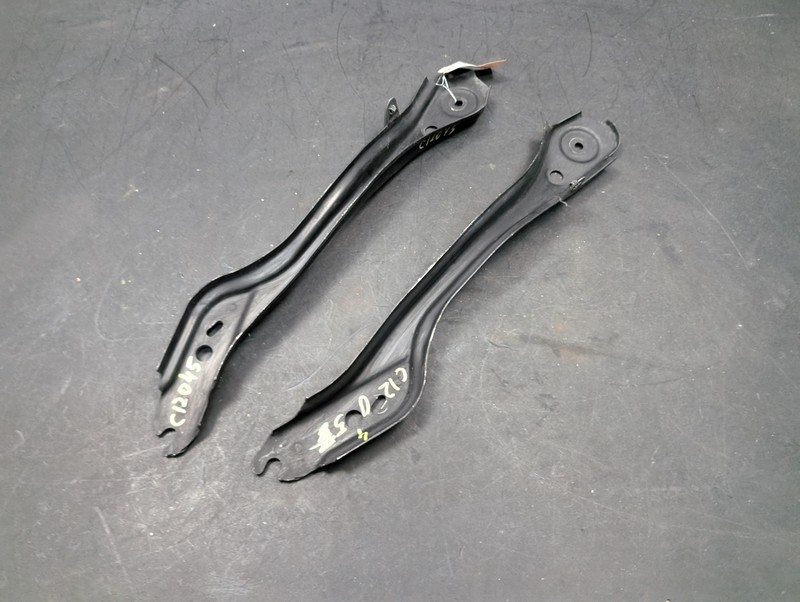 2PC Rear Crossmember Right & Left Bracket Set 2019 Chevrolet Camaro 2016 - 2024