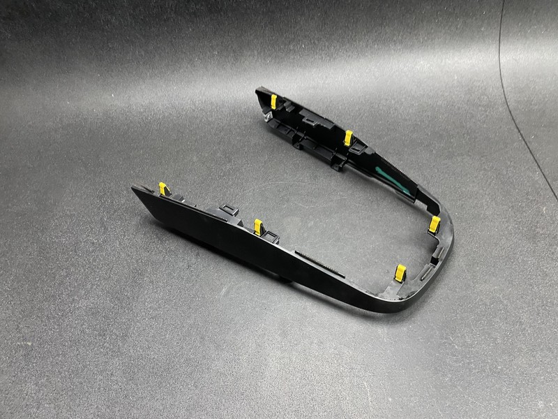 Center Console Upper Trim Cover 2020 Kia Soul 84653-K0005 2021