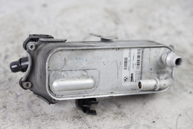2012-2016 BMW 328I F30 HEAT EXCHANGER TRANSMISSION OIL COOLER W/ THERMOSTAT OEM