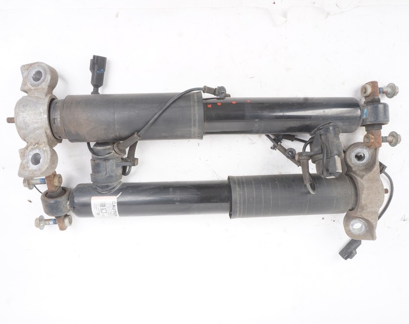 2017 - 2020 Lincoln Continental Rear Left Right Side Strut Shock Absorber